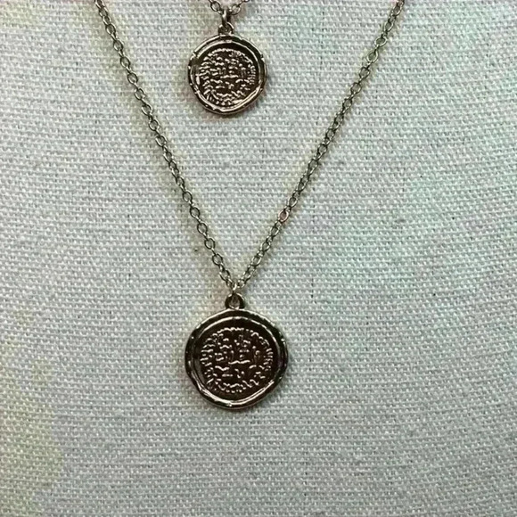 Vintage Gold 2 Strand Necklace with Gold Madeline Pendants - Picture 2 of 4